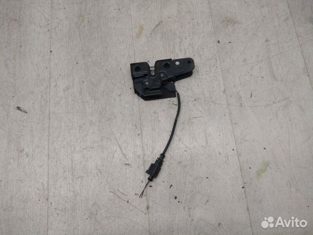 Замок капота Skoda Fabia 2007-2015