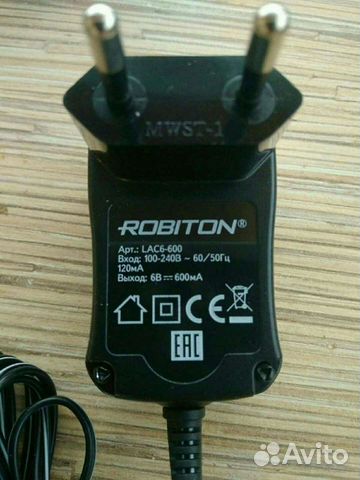 Зарядное устройство для батарей robiton LAC6-600