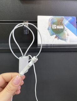 Микронаушники Bluetooth