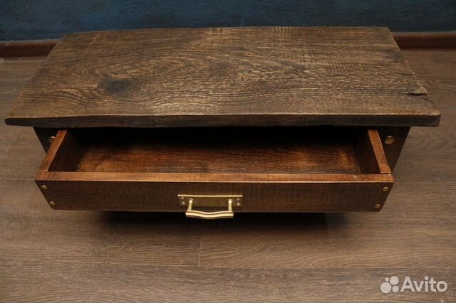 Столик-тумба из массива (дизайнерский)