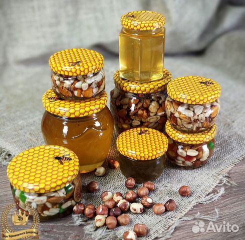 Натуральный мёд с орехами