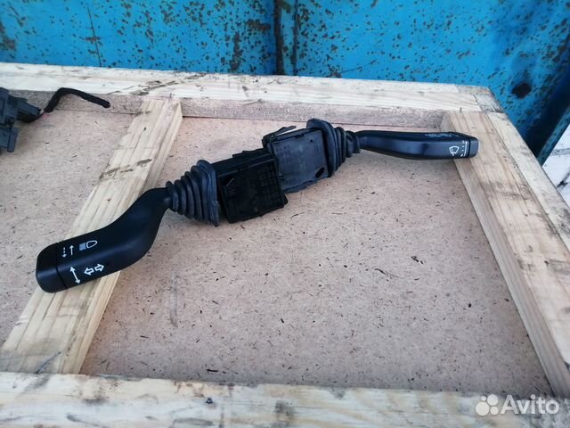 Подрулевой переключатель правый Opel Meriva A