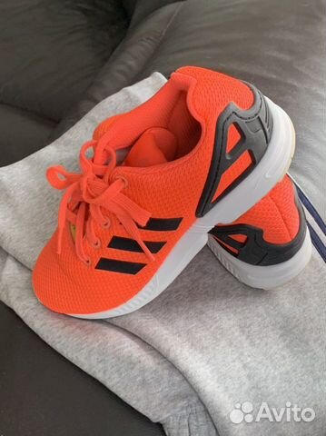 Кроссовки adidas