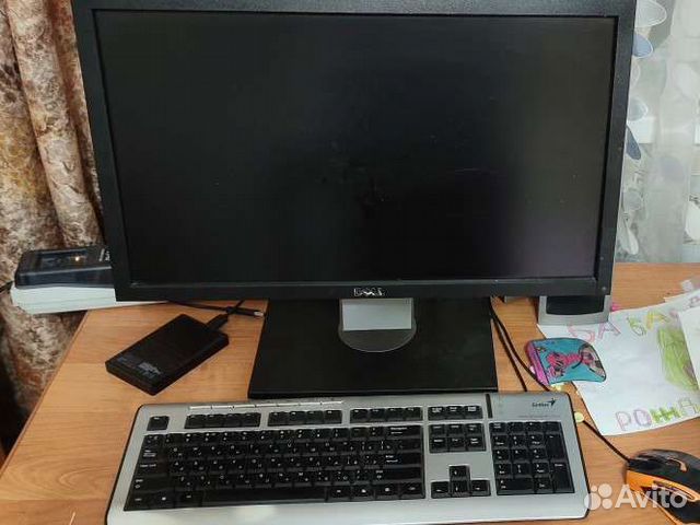 Dell u2211ht не включается