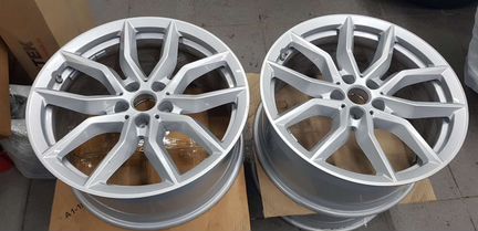 Оригинальные диски R19 на BMW Х5 G05