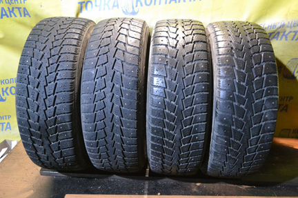 Kumho Power Grip KC11 235/65 R17