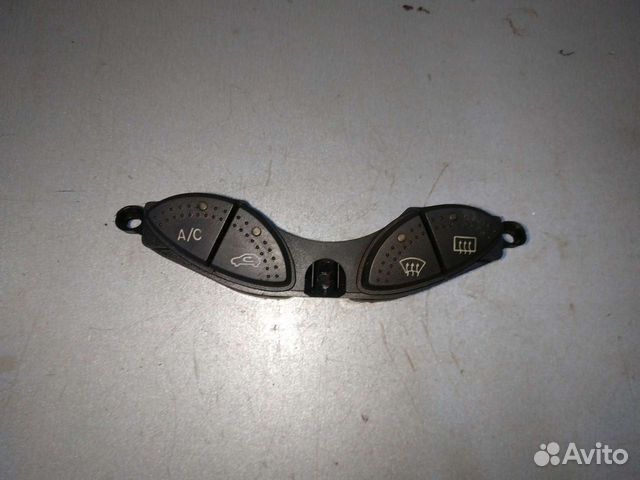 Кнопка обогрева включения кондея Форд Фокус 1