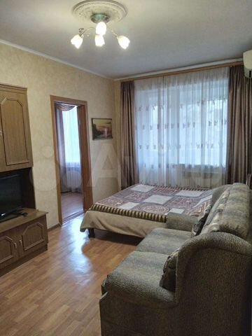2-к. квартира, 45 м², 4/4 эт.