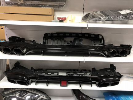 Задний диффузор Mercedes-Benz W213 E53 AMG