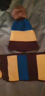 Комплект шапка и шарф женский зима