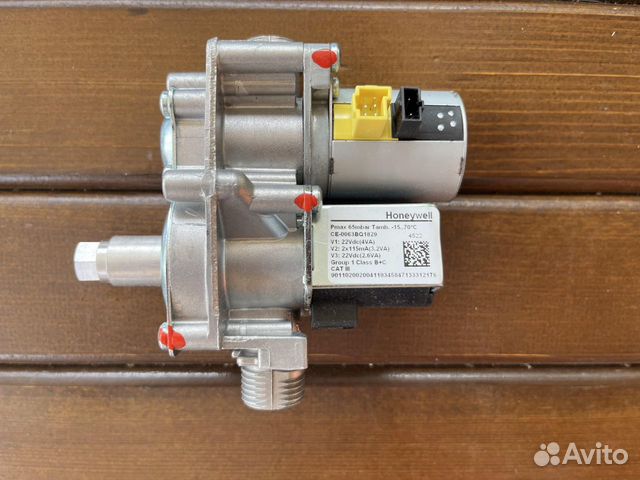 Газовый клапан honeywell VK8515MR Vaillant