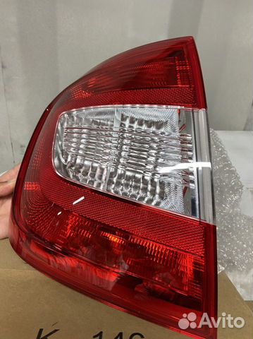 Фонарь задний левый skoda rapid
