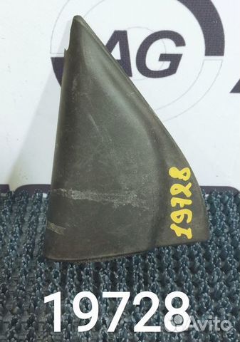 Уголок двери Toyota Vitz