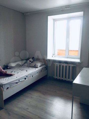 4-к. квартира, 81 м², 4/5 эт.