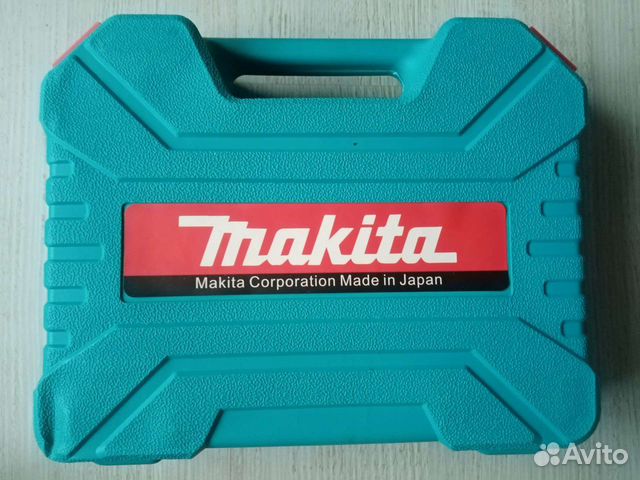 Шуруповерт makita 26в с набором ударный