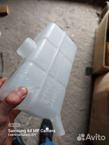 Расширительный бачок приора с кондиционером новый