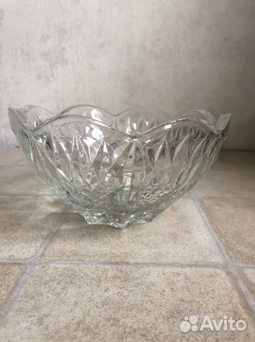 Хрустальная ваза, стаканы, стопки