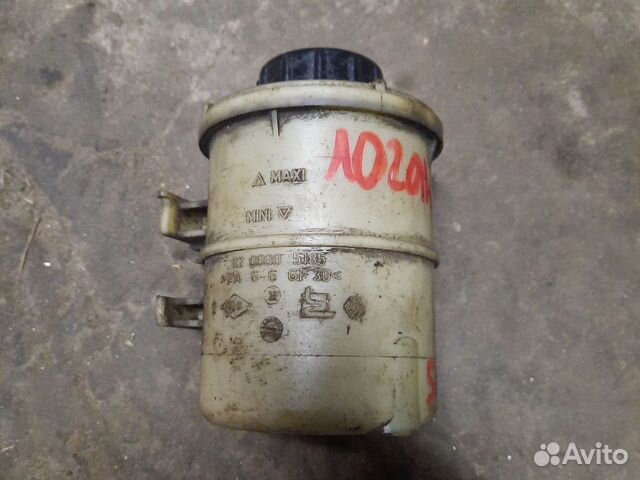 Бачок гура Renault logan