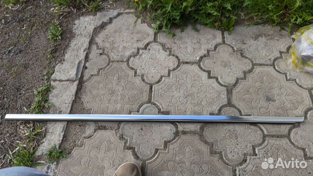 Молдинг стекла водительского тигуан2