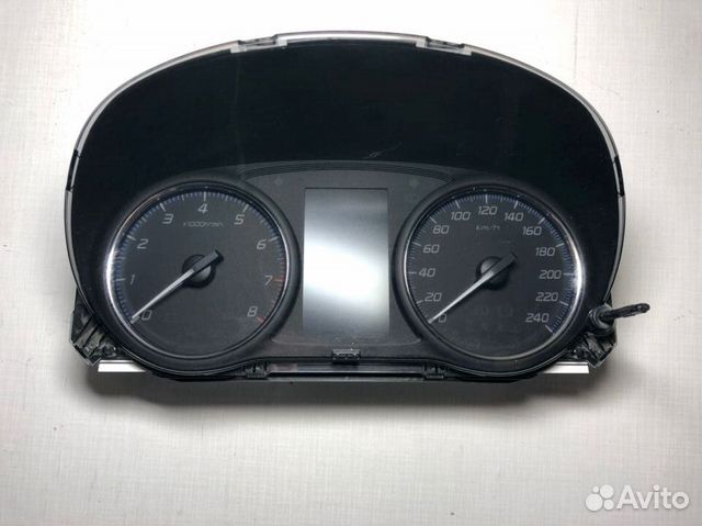 Щиток приборов Митсубиси Оутлендер 3 2018 год