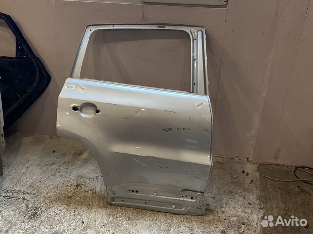 Дверь задняя правая Volkswagen Tiguan 1