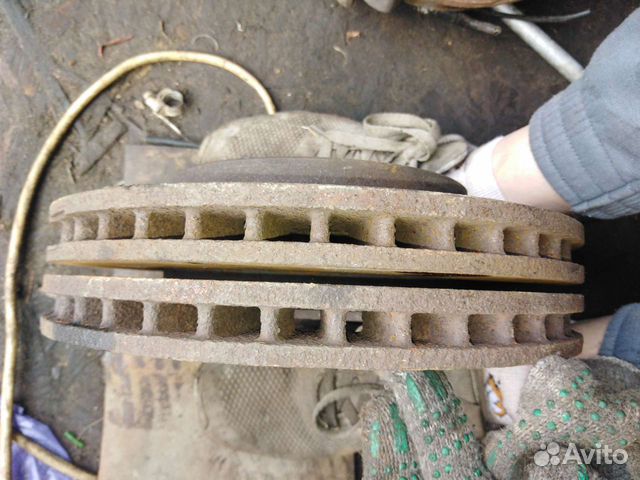 Тормозные диски Митсубиси 4*100 Динго Мираж Цедия