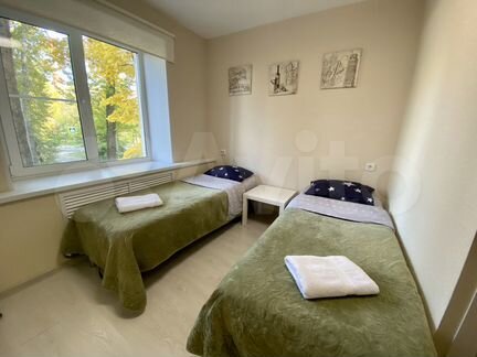 Комната 19 м² в 5-к., 2/5 эт.