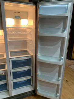 Холодильник Daewoo FRS-U20DAV