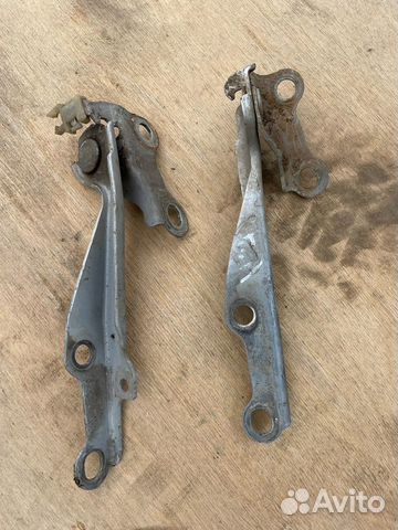 Тойота платц петля капота