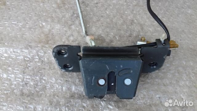 Шевроле Лачетти (хечбек) замок крышки багажника
