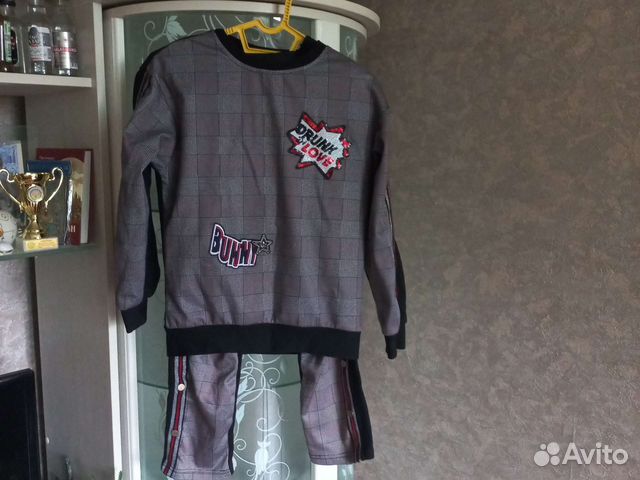 Брючный костюм для девочки 146