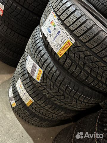 Pirelli Winter Sottozero 3 245/45 R20 и 275/40 R20 106V
