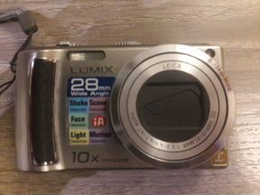 Цифровой фотоаппарат Lumix DMC-TZ4 (Япония)