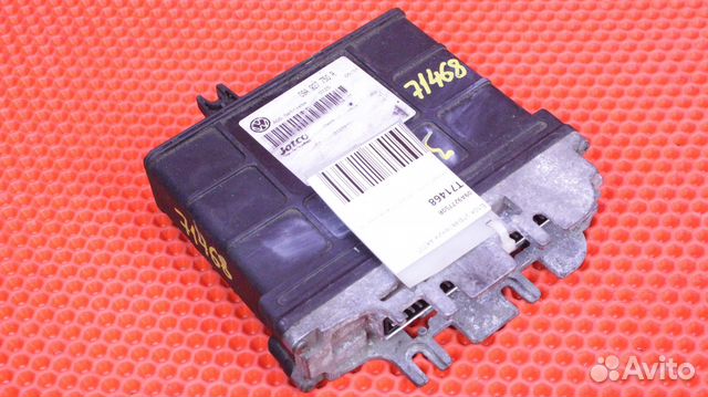 Блок управления АКПП Volkswagen Golf 1J1 AGU, ARZ