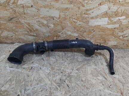 Патрубок дроссельной заслонки Opel Astra H