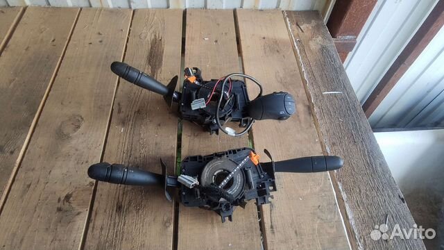 Подрулевой переключатель Renault Symbol