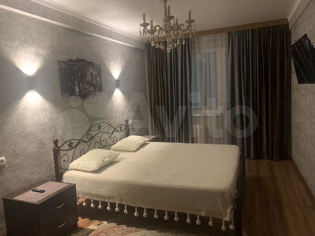 2-к. квартира, 53 м², 2/5 эт.