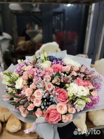 Доставка цветов и букетов