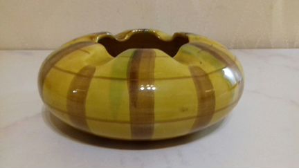 Пепельница. фаянс, конаково, зик СССР