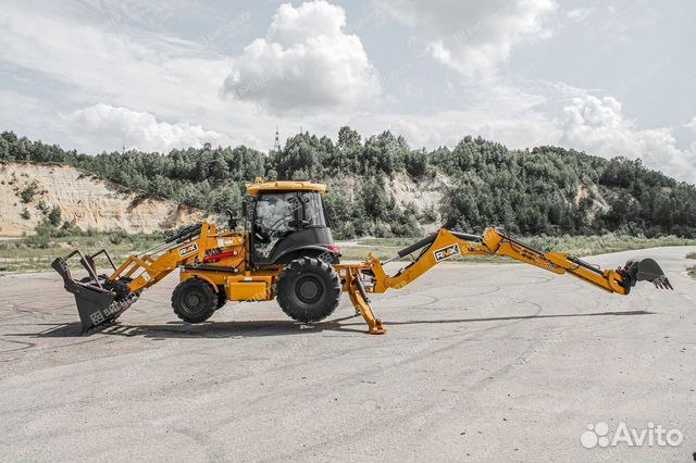 Экскаватор-погрузчик Runmax SE440TS, 2023