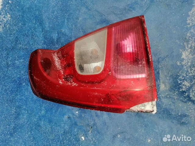 Фонарь левый Renault Logan 1 рестайлинг