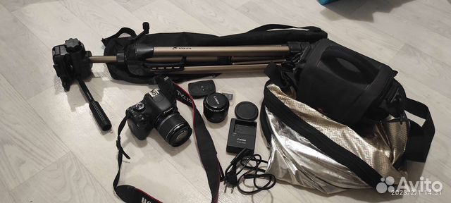 Фотоаппарат canon eos 550d и аксессуары