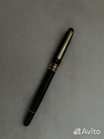 Перьевая ручка с позолоченным пером