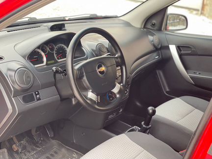 Chevrolet Aveo, 2011