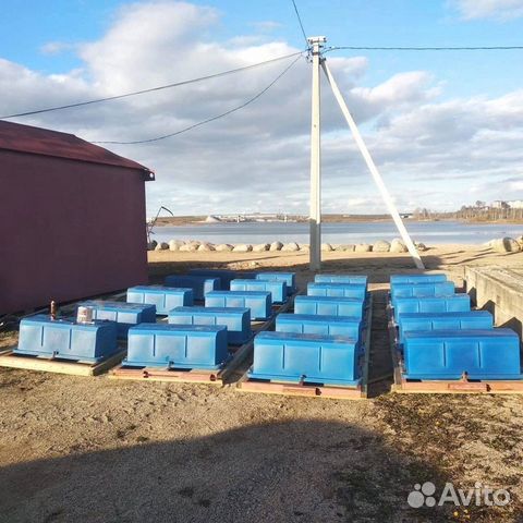 Пластиковые понтоны (поплавки) для причалов