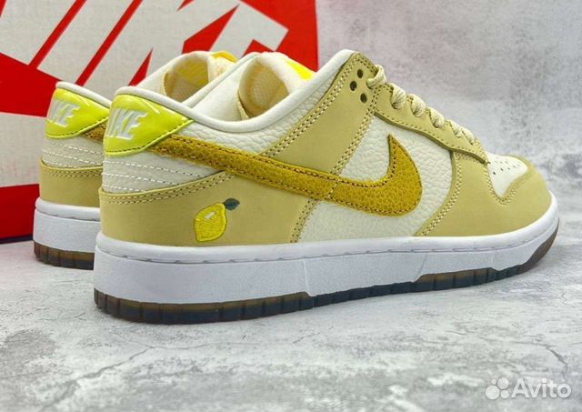 Кроссовки Nike Dunk Low SP Drop Lemon