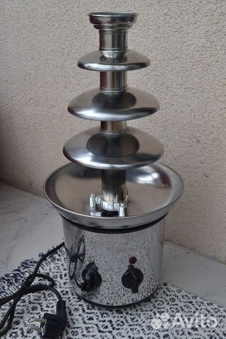 Шоколадный фонтан фондю Chocolate Fondue Fountain