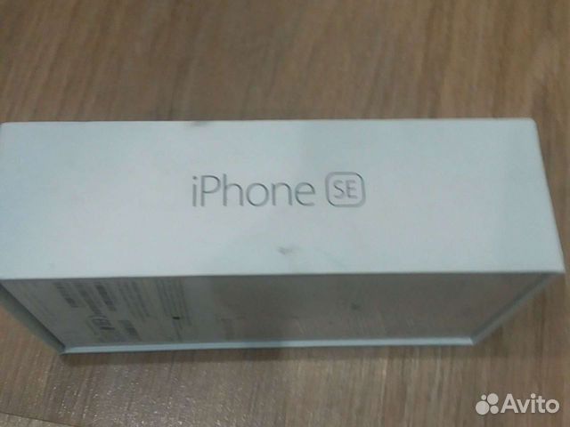 Телефон iPhone 5se 5s коробка