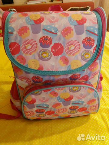 Портфель для первоклассницы