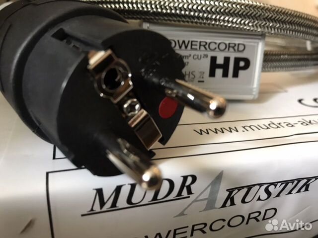 Mudra Akustik HP 2.0m демо - сетевой кабель